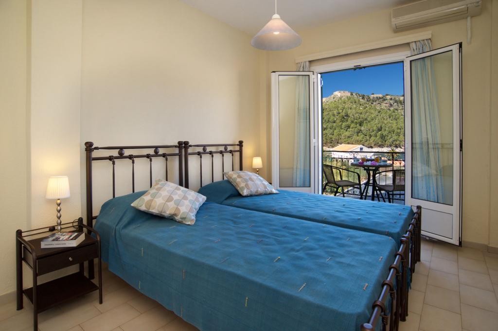 Pension Gerania Асос Номер фото